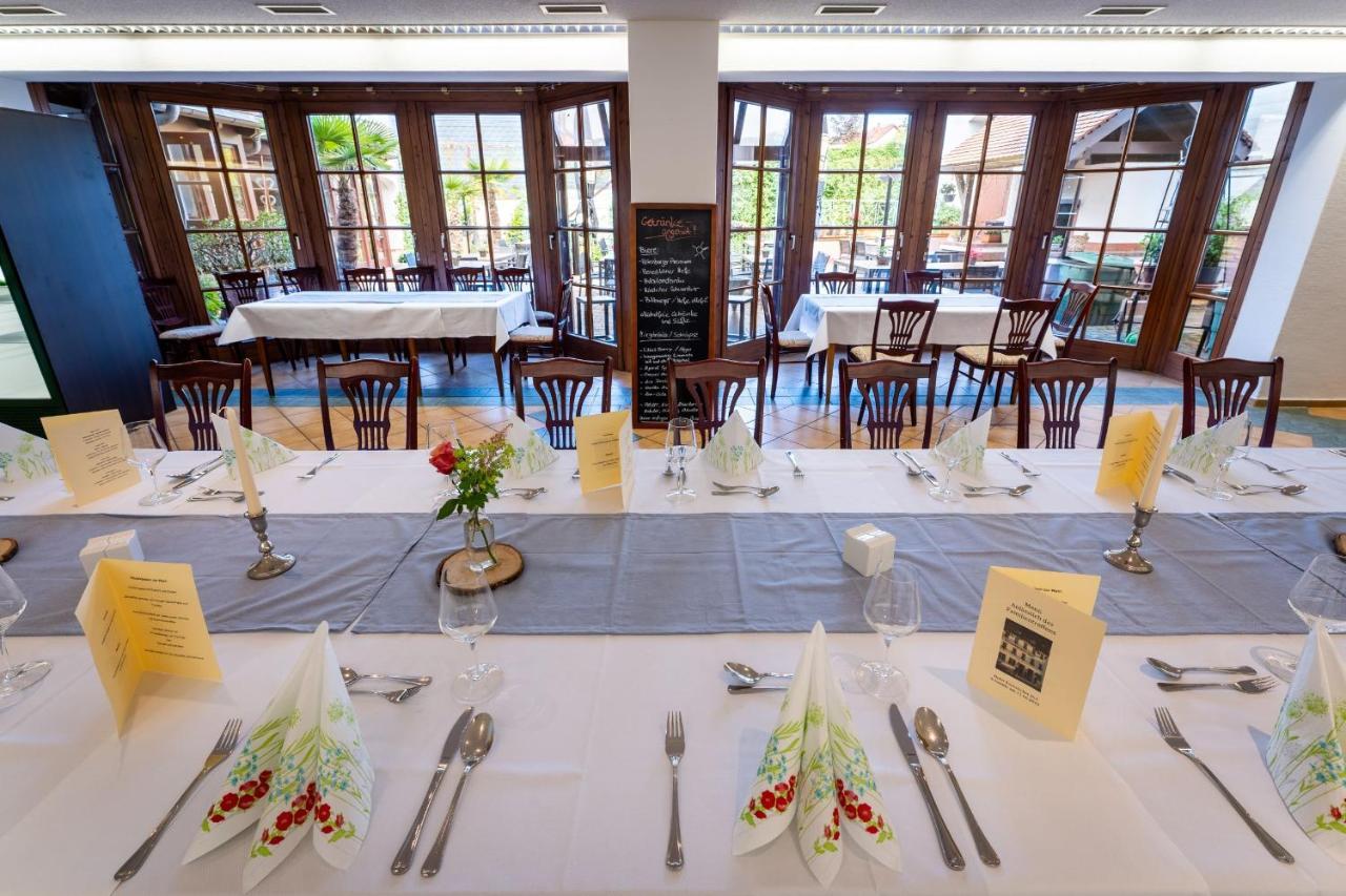 Hotel Reussischer Hof Schmolln  Ngoại thất bức ảnh