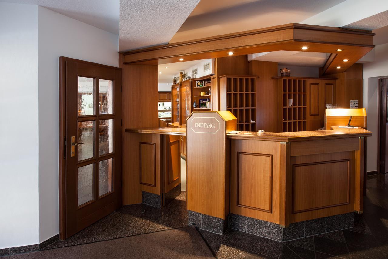 Hotel Reussischer Hof Schmolln  Ngoại thất bức ảnh